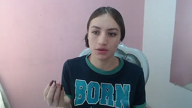Živá chatovací místnost mila_sexy69