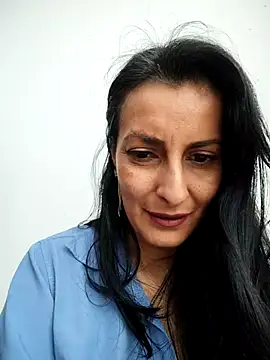 ALEJANDRA__28 লাইভ চ্যাট রুম