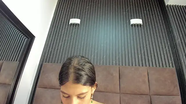 Candy_Rush_ Adlı Modelin Canlı Sohbet Odası