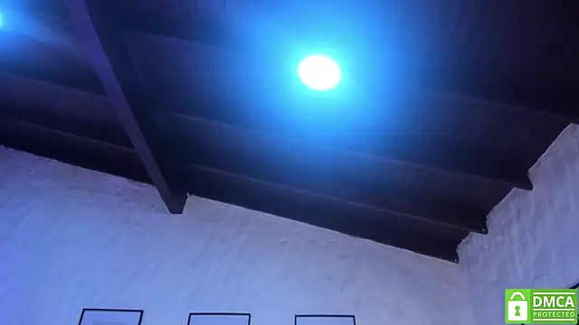 חדר צ'אט בשידור חי של Candy_Rush_