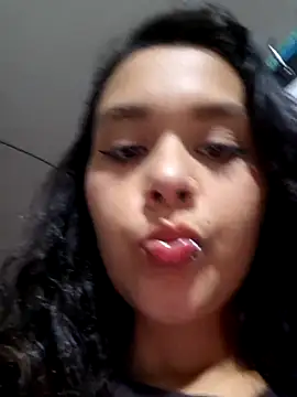 Phòng Chat Trực Tiếp Miss_kittyX