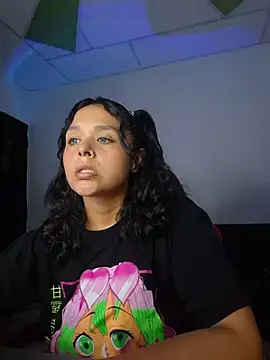 Miss_kittyX's Live Chat Room