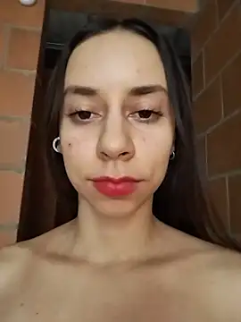 חדר צ'אט בשידור חי של Abycooper_