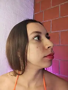 Abycooper_ Adlı Modelin Canlı Sohbet Odası