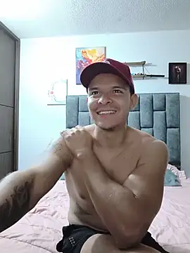 felipeboyx – Naživo kamerová sex šou 