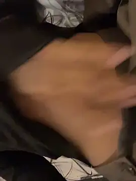 mia_honeyy_ লাইভ চ্যাট রুম