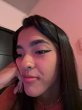 Chat ao vivo de mia_honeyy_