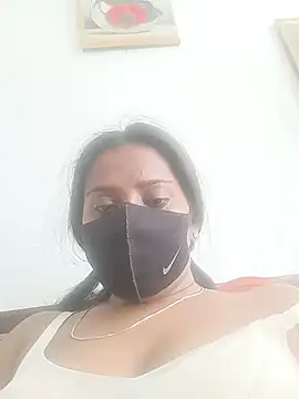 Živá chatovací místnost jaanvisharmaaa