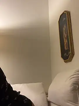 naschajane 现场聊天室