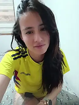 Alicee_evil Adlı Modelin Canlı Sohbet Odası