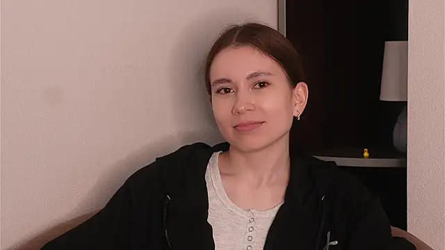 MaileMaslin Adlı Modelin Canlı Sohbet Odası