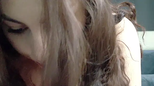 AbellaaDesire – live chatrum