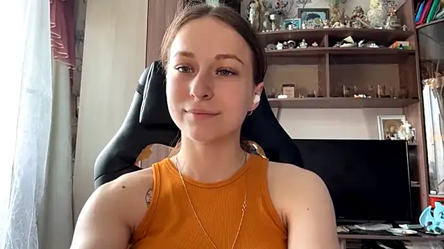 TaIliedGuest live-chat rom
