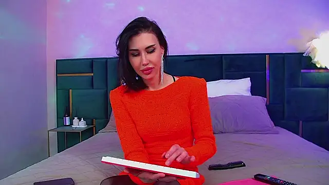 KaylaMous Cameră chat live