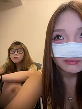 QIQI-QIQI-01's Live Sex Cam Show