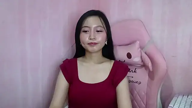 EileneThreetn Live chat-huone