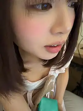 HappySadGirl's Live Chat Room