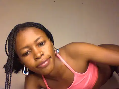 Chat soba uživo modela LittleLala_