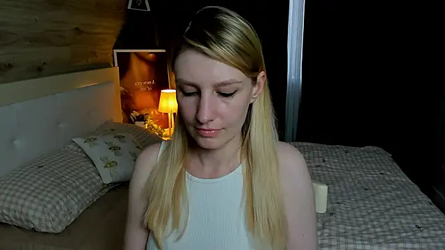 Chatroom en direct de ReginaAmour