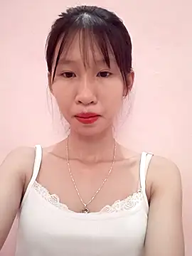 Abi_girl12's Live Chat Room