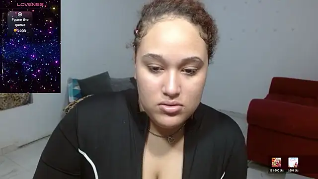 leilasosexy's Live Chat Room