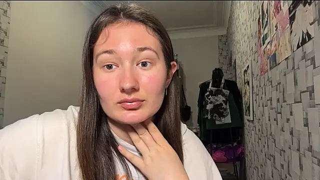 InesBarraz Cameră chat live