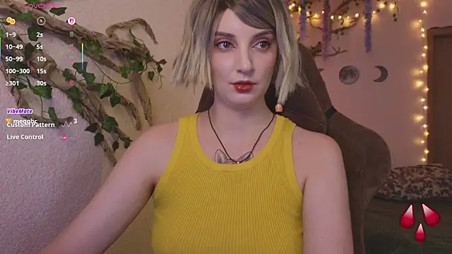 Elfie_Agatha Adlı Modelin Canlı Sohbet Odası