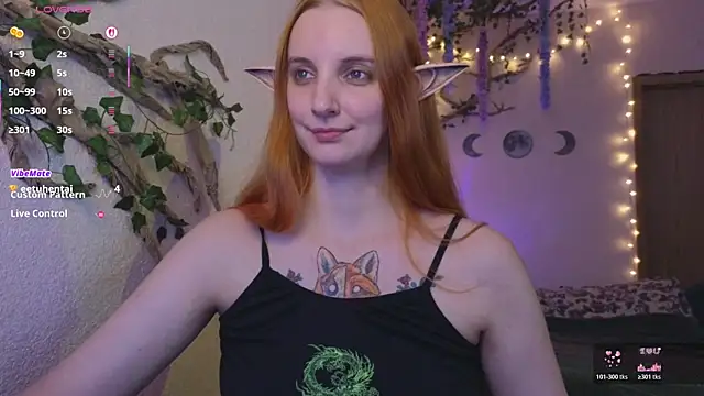 Elfie_Agatha Adlı Modelin Canlı Sohbet Odası