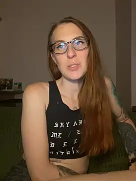 Anomaly_Allie Cameră chat live
