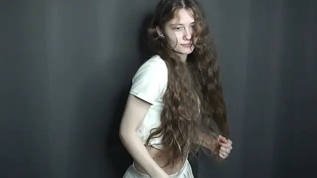 BellaTear чат на живо