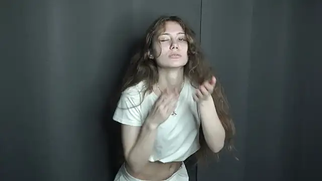 BellaTear Live Chatraum