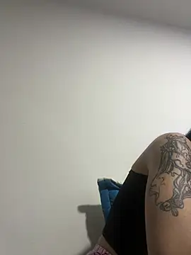 Živá chatovací místnost miss_alahia