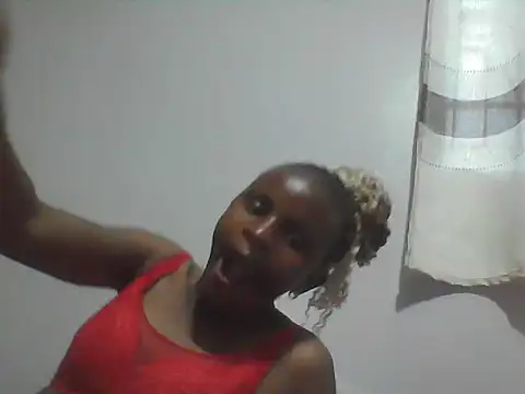 Elishi254 Cameră chat live