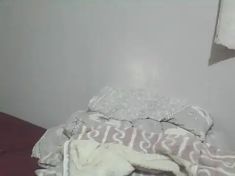 Elishi254's Live Chat Room