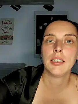 Cassia_Lux_Royal Live chatroom