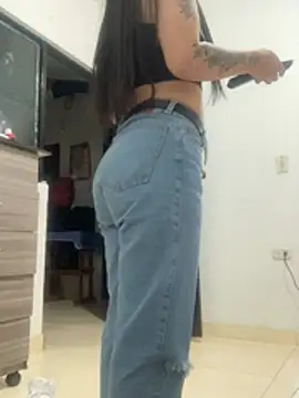 Any_whiten Live chat-huone