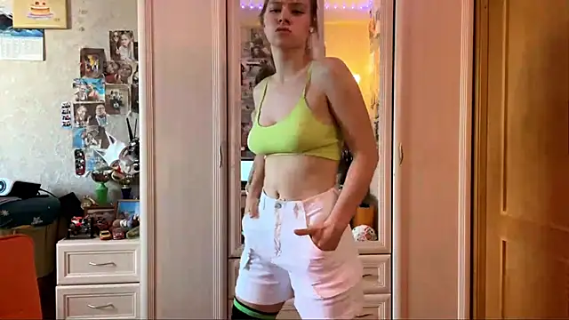 Živá chatovací místnost Codi_Rostersy