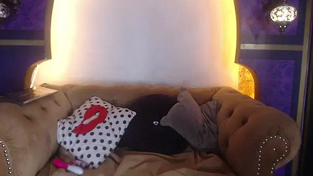 Noemy_Fox чат на живо