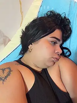 Siri_Luxx – Naživo XXX chat