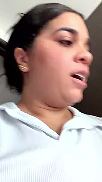 Siri_Luxx чат на живо