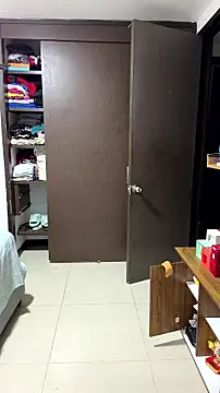 Siri_Luxx Ruang Obrolan Langsung