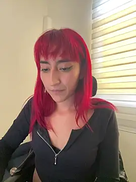 Juliethademon чат на живо