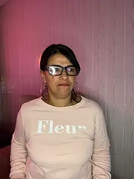 Selin_mehott 现场聊天室