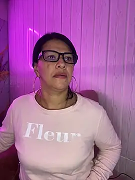 Selin_mehott Cameră chat live