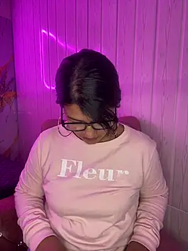 Selin_mehott Cameră chat live