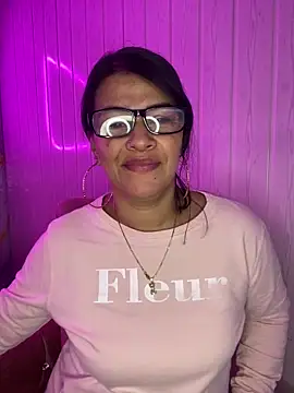 Chat ao vivo de Selin_mehott