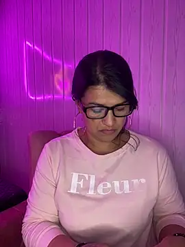 Chat ao vivo de Selin_mehott