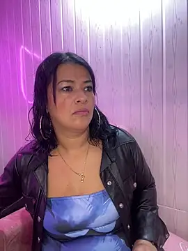 Živá chatovací místnost Selin_mehott