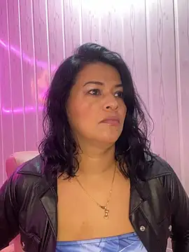 غرفة دردشة Selin_mehott المباشرة