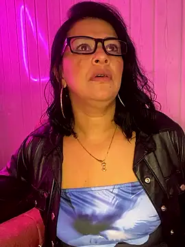 غرفة دردشة Selin_mehott المباشرة